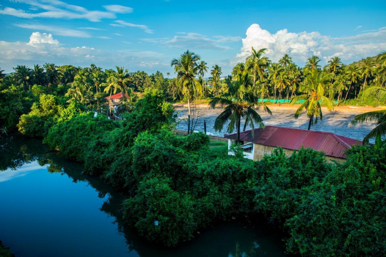 Mirati Goa Arambol Luaran gambar
