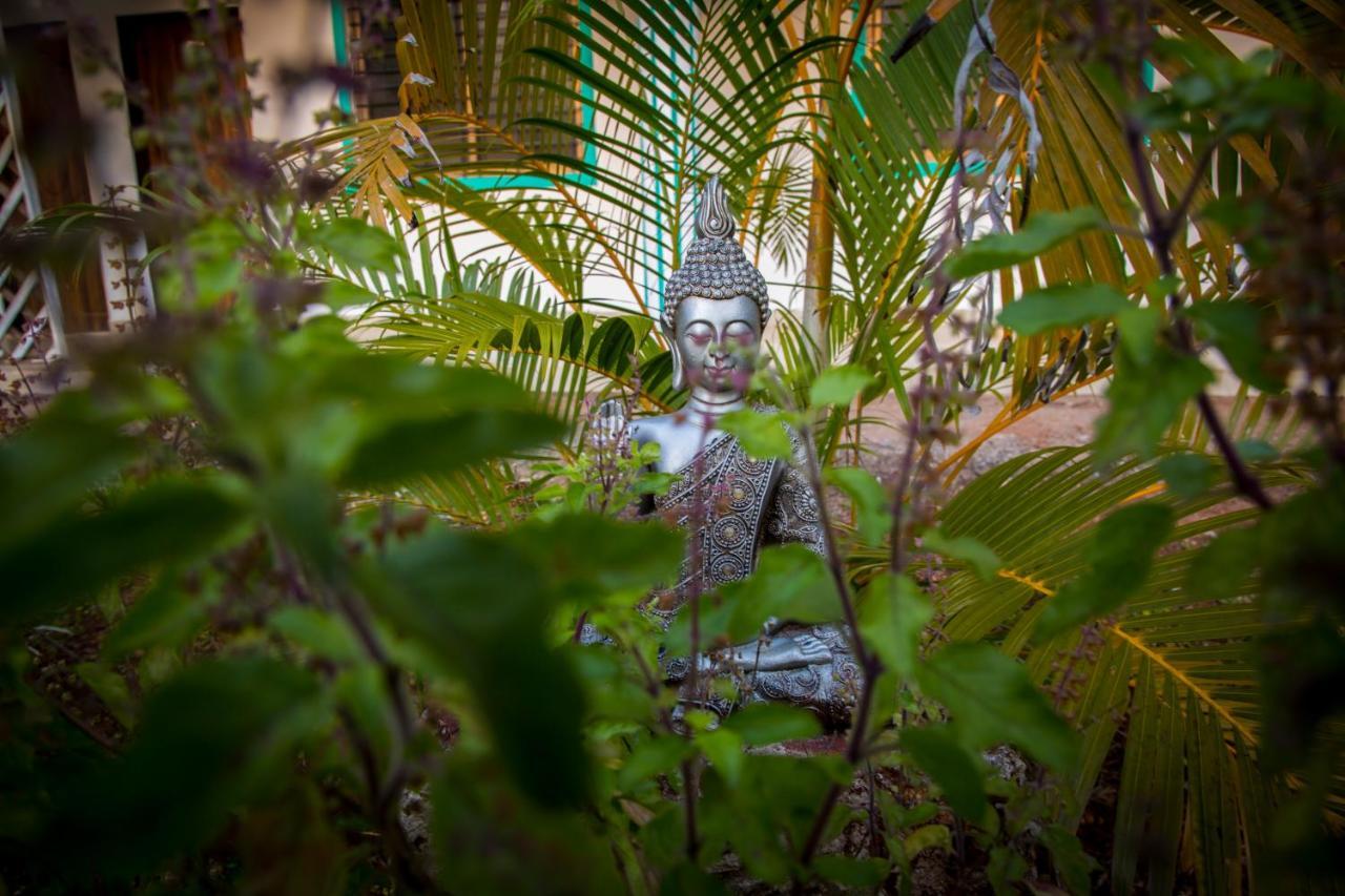 Mirati Goa Arambol Luaran gambar